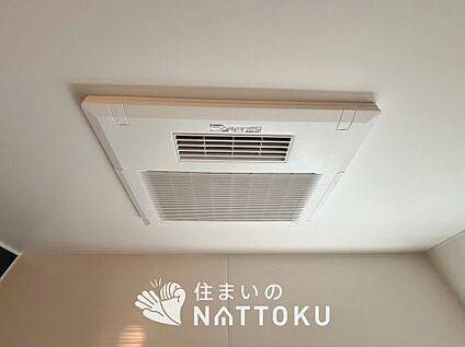 電気式浴室暖房換気乾燥機