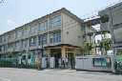枚方市立殿山第一小学校(約100m)