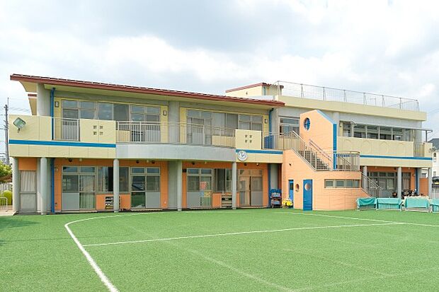 認定こども園星の子保育園(約1,500m)