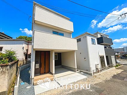 現地写真（街並み）