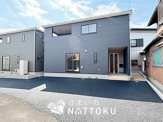 【現地写真(外観)【2号地】】健康被害に配慮したもっとも安全性の高い建材を採用し、シックハウス対策をしております。