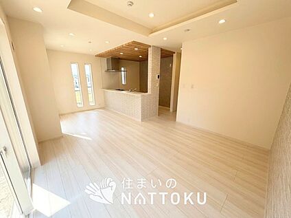 現地写真(リビング)