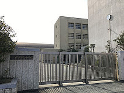 松原市立松原第六中学校 840ｍ(徒歩11分)