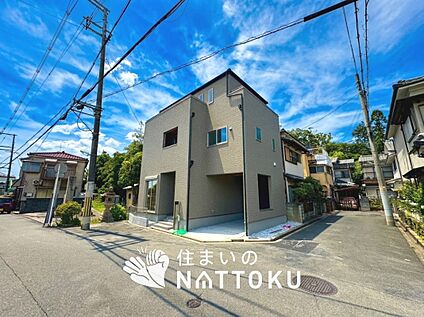 現地写真（前道含む外観）