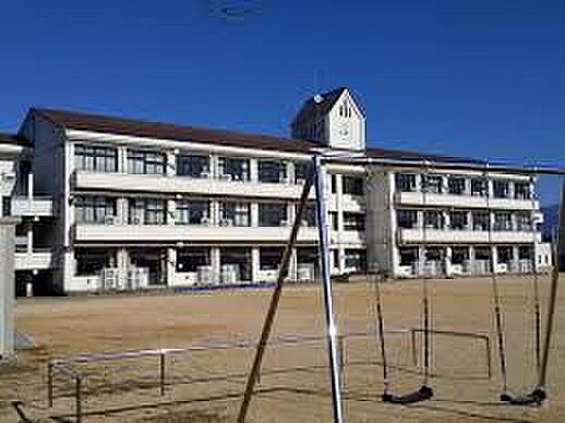 東近江市立玉緒小学校（約2,200m）