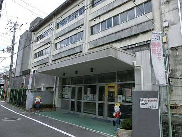 池田市立北豊島小学校（約130m）