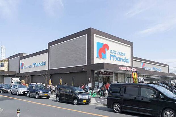 万代郡津店(約370m)