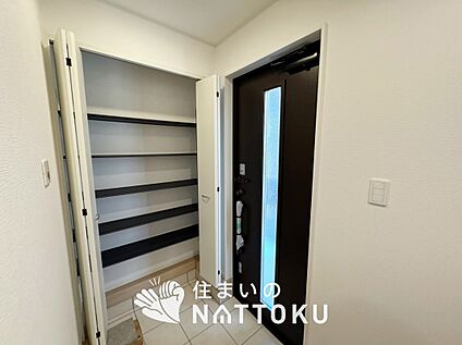 現地写真(玄関)