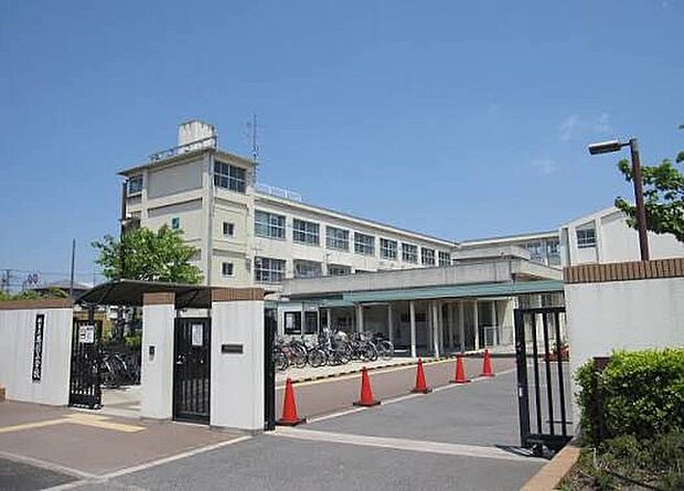堺市立英彰小学校(約1,680m)