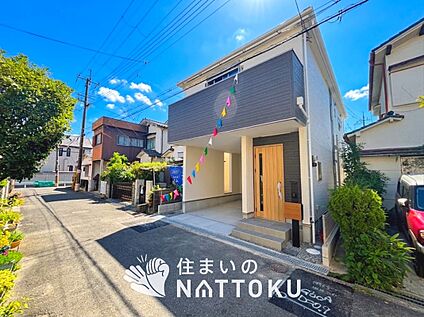現地写真（前道含む外観）