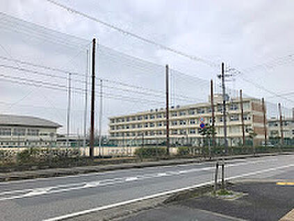 東近江市立能登川中学校 1300ｍ(徒歩17分)