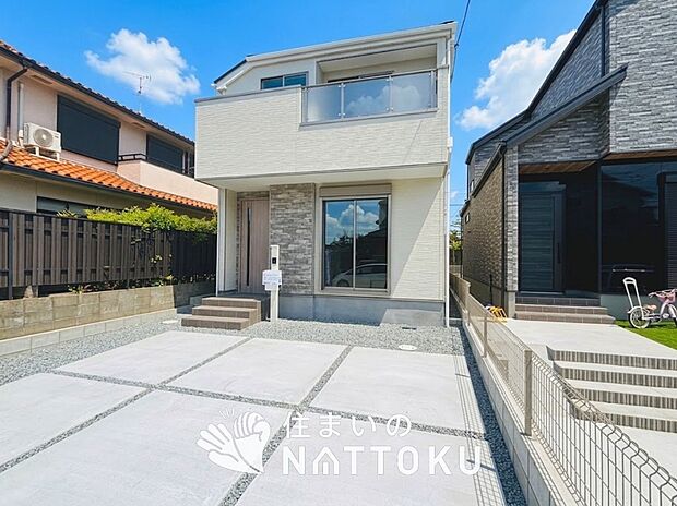 【現地写真(外観)】耐震等級最高「3」取得で基準の1.5倍の性能・耐震強度で安心できます。