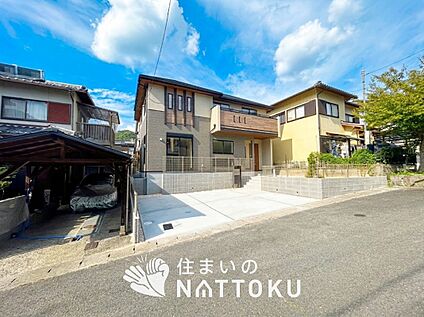 現地写真（前道含む外観）