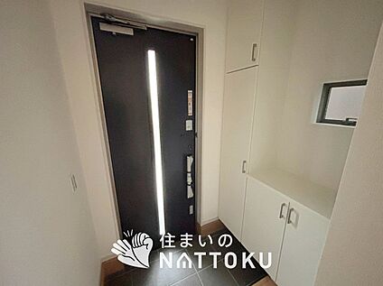 現地写真(玄関)