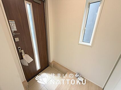 現地写真(玄関)