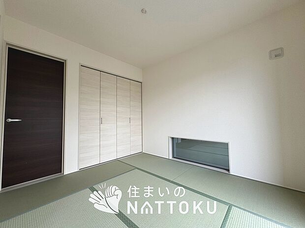 【現地写真(和室)】大壁仕様の新和室。くつろぎの空間です。