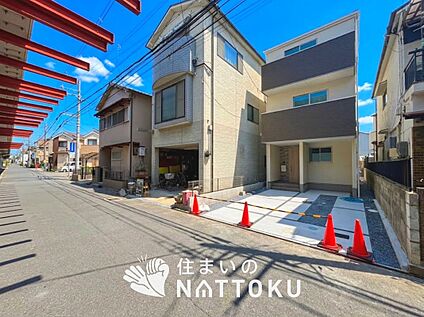 現地写真（前道含む外観）