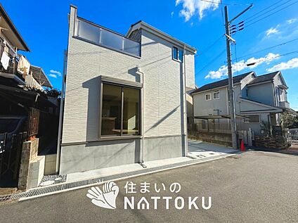 現地写真（前道含む外観）