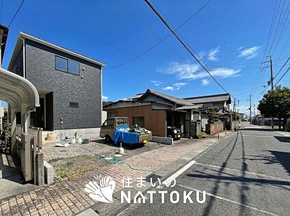現地写真（前道含む外観）