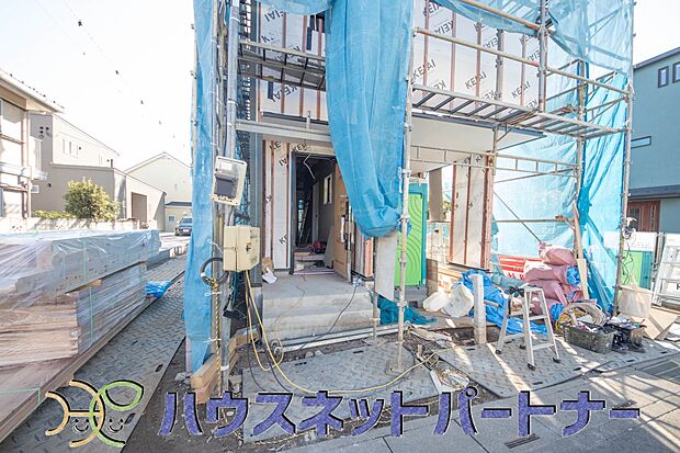 【その他現地】都会的な、ハイセンスな時間とともに、対照的な成熟した街並みを併せ持つことも、この邸宅の大きな特徴です。完成した現地をご体感下さい。