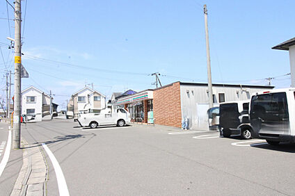 セブンイレブン仙台南病院前店 381m