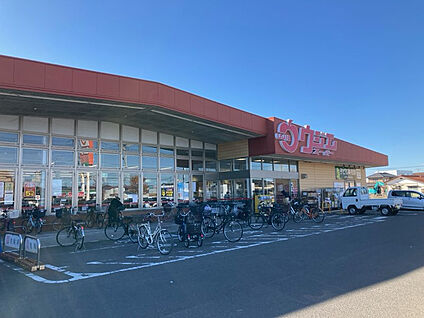 ウジエスーパー袋原店 1735m