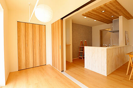 【2号棟1階洋室/4帖】