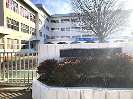 郡山第六中学校 850m