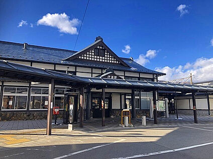 JR東北本線「伊達」駅 880m