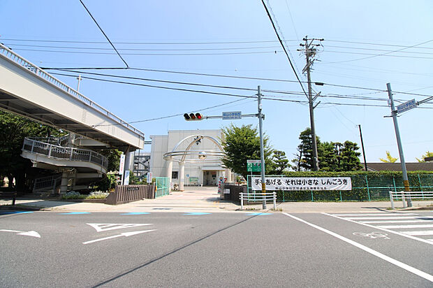 豊田市立前山小学校（約1,300m）