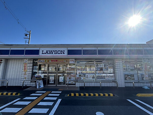 ローソン宇治伊勢田店（約350m）