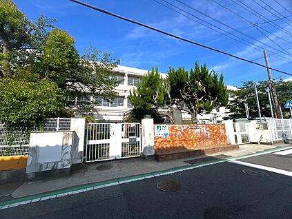 市立福泉小学校 680m