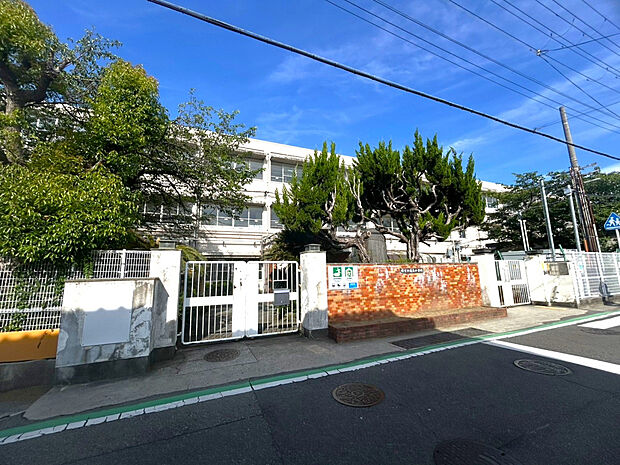 市立福泉小学校(約680m)