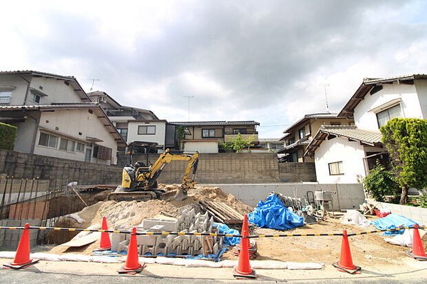 前面道路から見た宅地