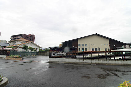 串戸幼稚園 400m