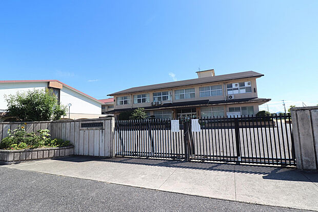 富山中学校（約1,600m）