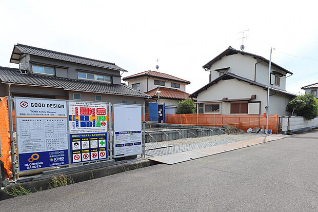【【基礎工事】】太陽光パネル搭載物件!土地面積60坪以上!北前面道路約5.2m公道!