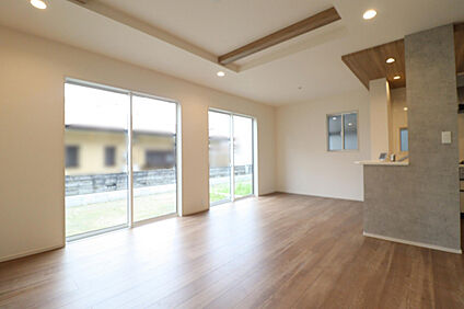 【2号棟:LDK】