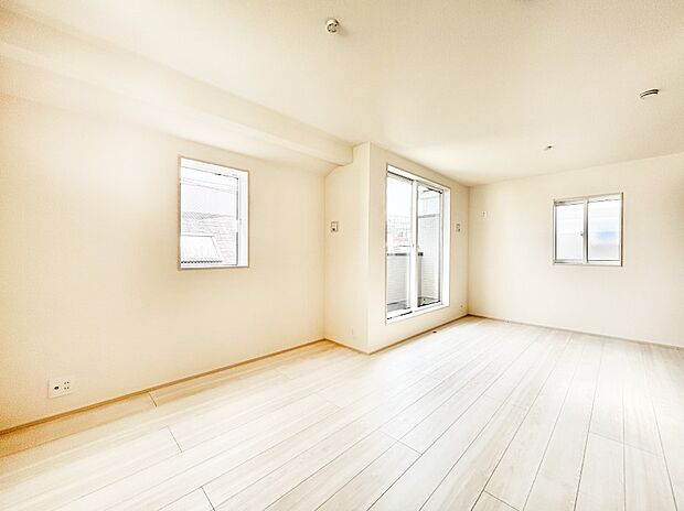 将来は２部屋にすることもできますね。お年頃になったら夢の個室にチェンジ！