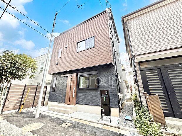 暮らしやすさと居心地の良さにこだわったシンプルで飽きのこないデザイン ！