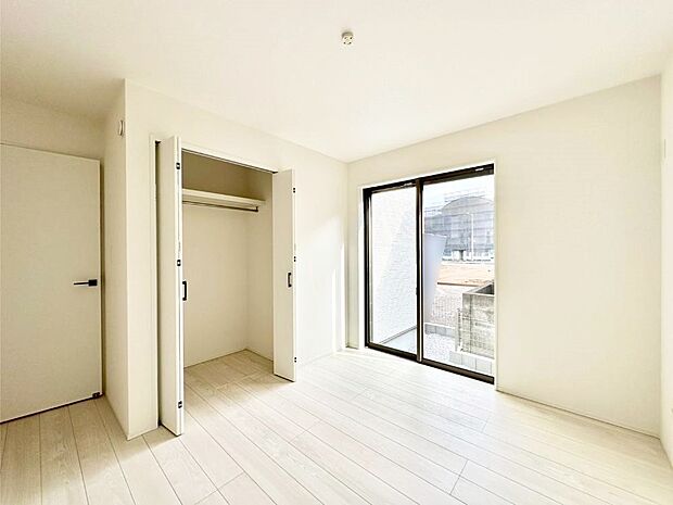 全居室2面採光&クローゼット付きです