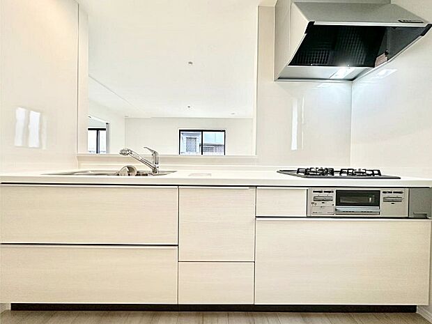 毎日使うキッチンだから、使いやすさ&お手入れのしやすさにこだわりました。