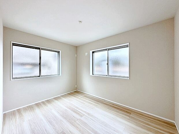 2面採光を確保した明るい空間。家族みんなが快適な暮らしを実現する設計です。