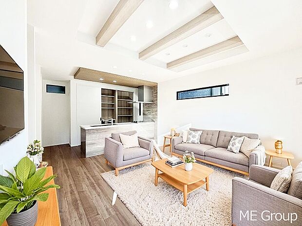 【リビング】落ち着いた雰囲気のＬＤＫは家族みんなの快適空間※家具はCGです