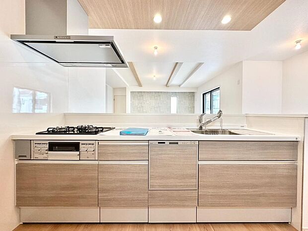 【キッチン】お料理を効率的に、楽しく！システムキッチン  