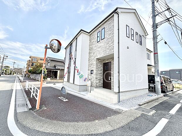 【現地外観写真】溢れる陽光でご家族の笑顔も輝く  