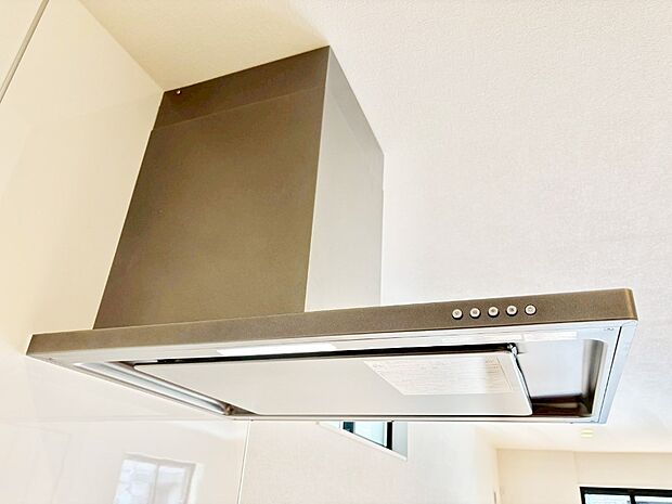 【レンジフード】基本的なお手入れはフィルターのみ！お手入れのしやすさも魅力です。
