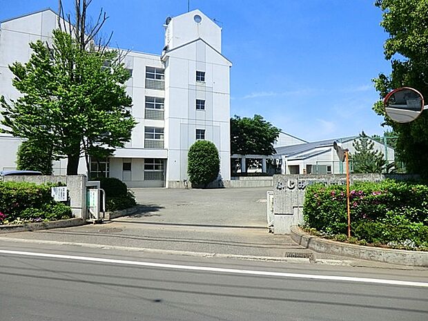ふじみ野市立福岡中学校（約700m・徒歩9分）