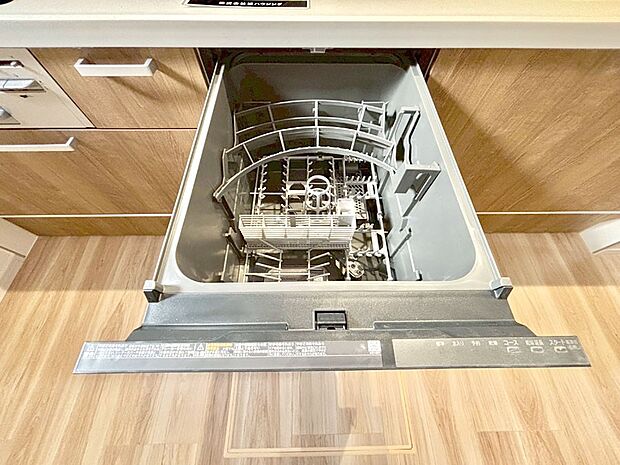 【食洗機】面倒なお片づけは食洗機にお任せ!家事の負担が減って、時間にも気持ちにもゆとりができます。