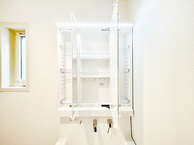 【食洗機】面倒なお片づけは食洗機にお任せ！家事の負担が減って、時間にも気持ちにもゆとりができます。